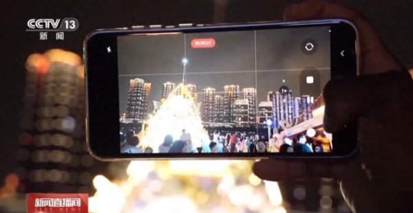 盈富优配 老外博主：中国很棒，来玩！入境游订单激增